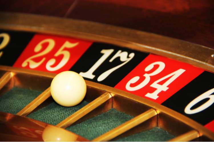 inside and outside bets in roulette explained