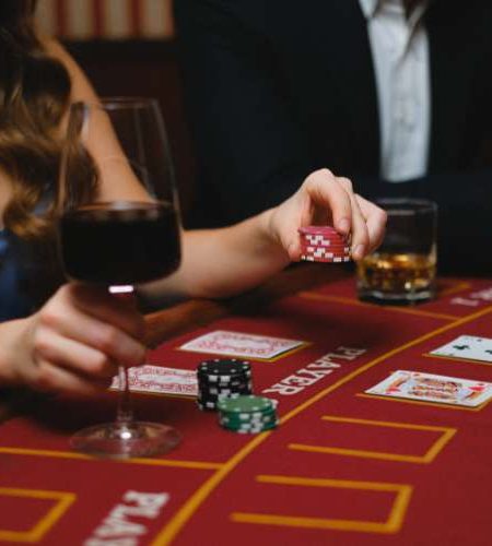 Blackjack Etiquette: Do’s and Don’ts at the Table
