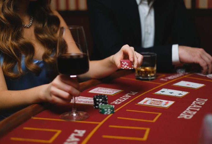 Blackjack Etiquette: Do’s and Don’ts at the Table