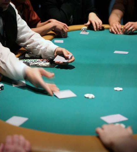 How to Interact with Live Dealers Effectively