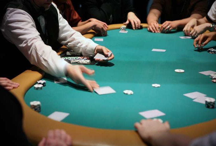 How to Interact with Live Dealers Effectively