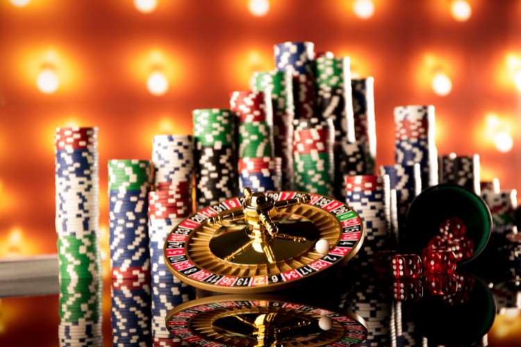 key differences between live casino and online casino games