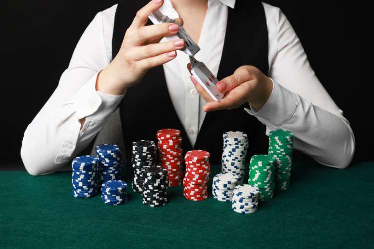 tips for playing baccarat at online casinos