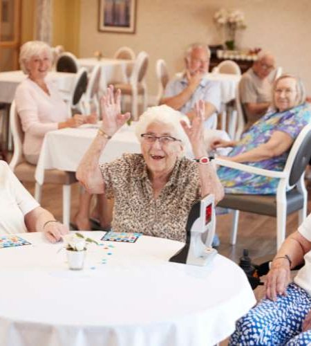 How to Play Bingo with Friends Online