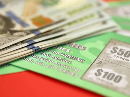 How to Play Scratch Cards Responsibly Online