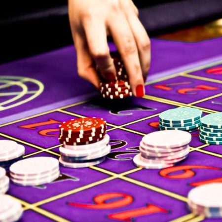 Mastering the James Bond Roulette Strategy