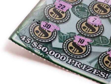 How to Use Free Spins Alongside Scratch Cards