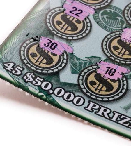 How to Use Free Spins Alongside Scratch Cards