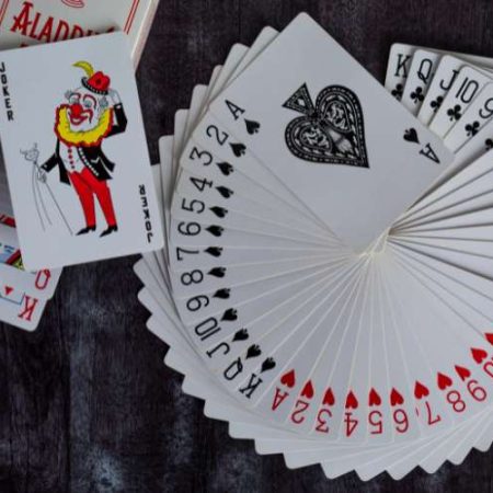 Best Time to Play Blackjack in UK Online Casinos